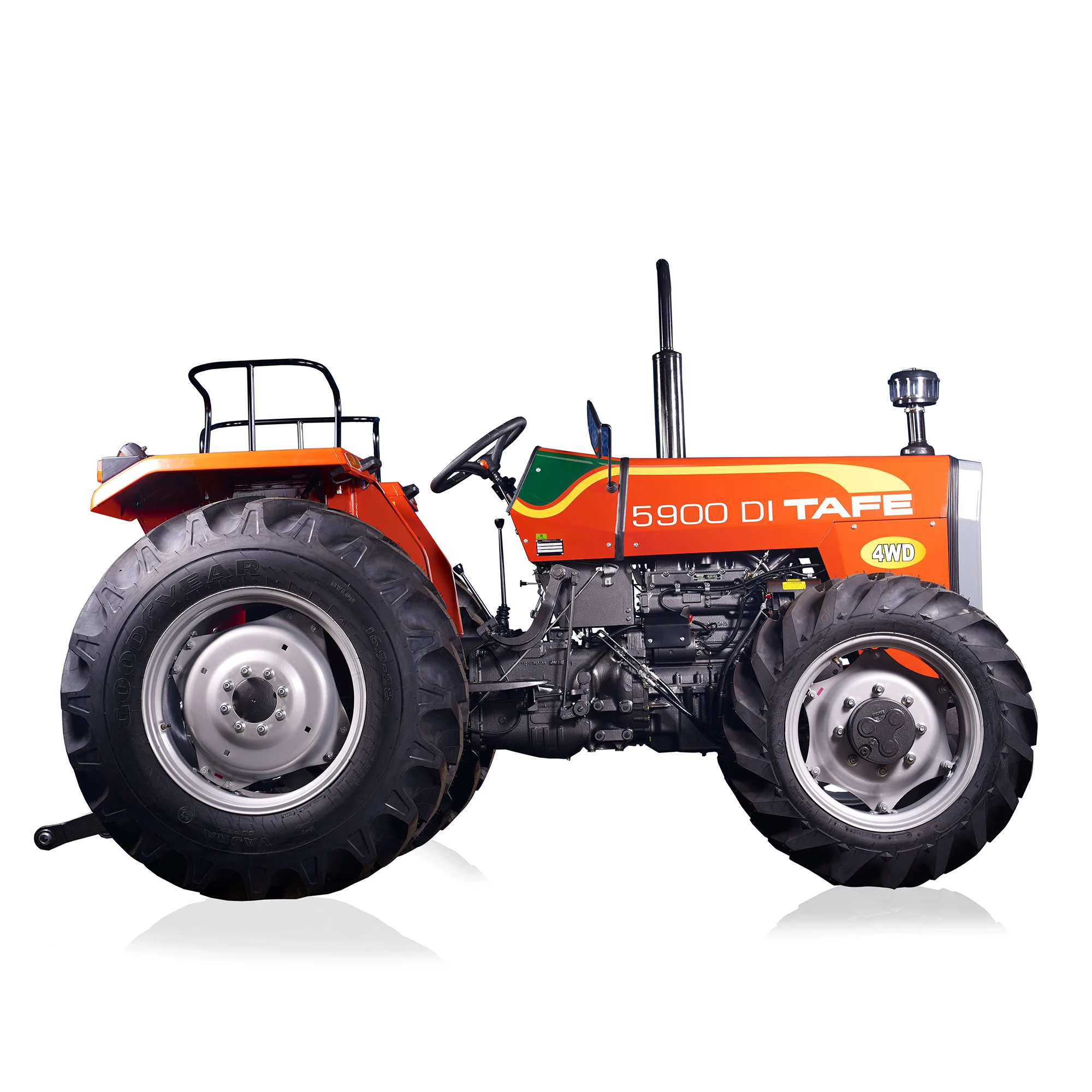 TAFE - 5900 DI 4WD – Image 3